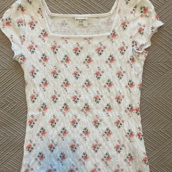 Abercrombie Kids Shirts Sweatshirts Tank Assorted Girls 9/10 and 11/12 Used - Picture 2 of 16